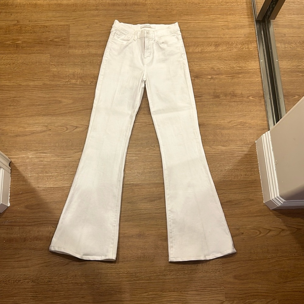 White wide leg jeans